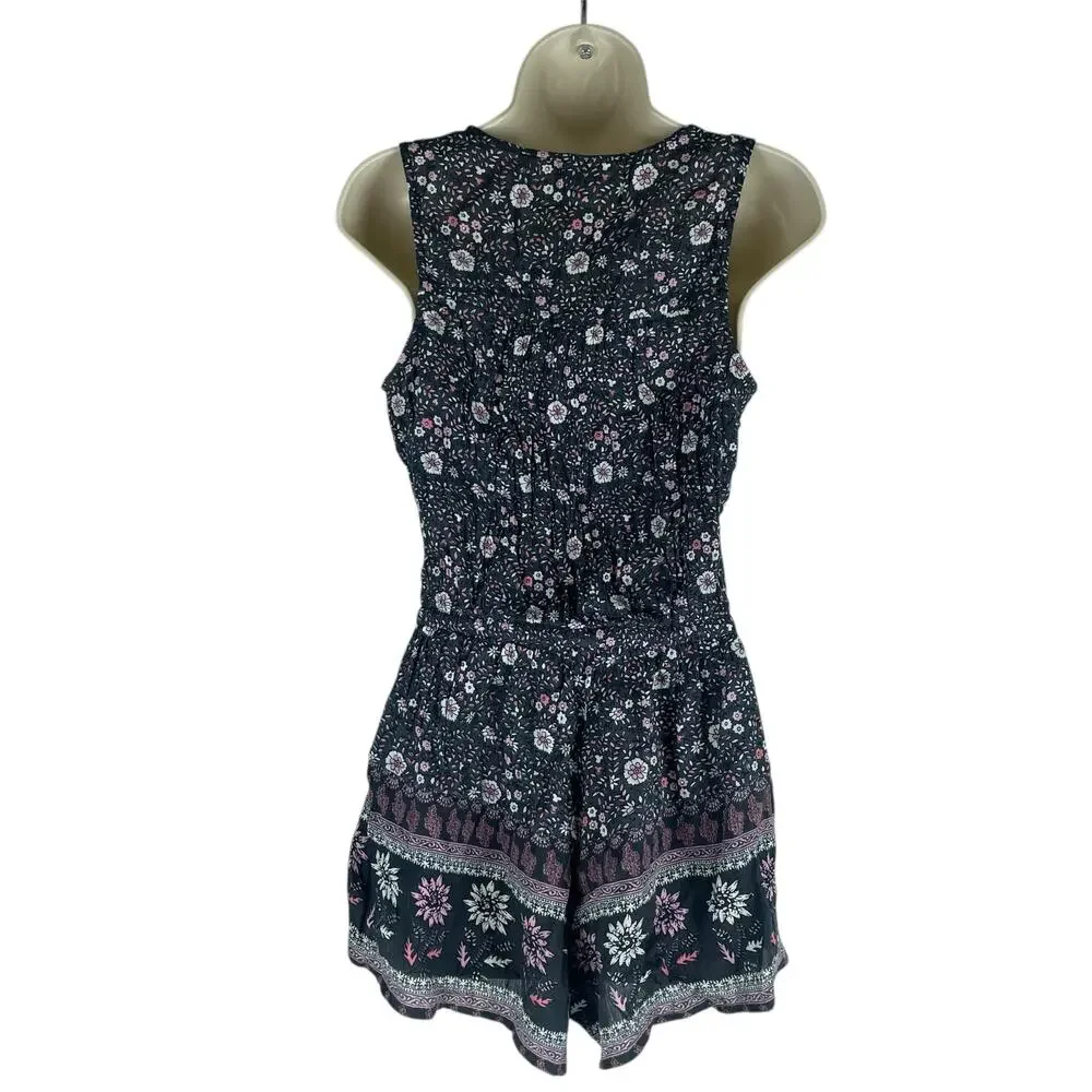 American Eagle Floral Tassel Tie Romper Sleeveless Gray Pink Size XS